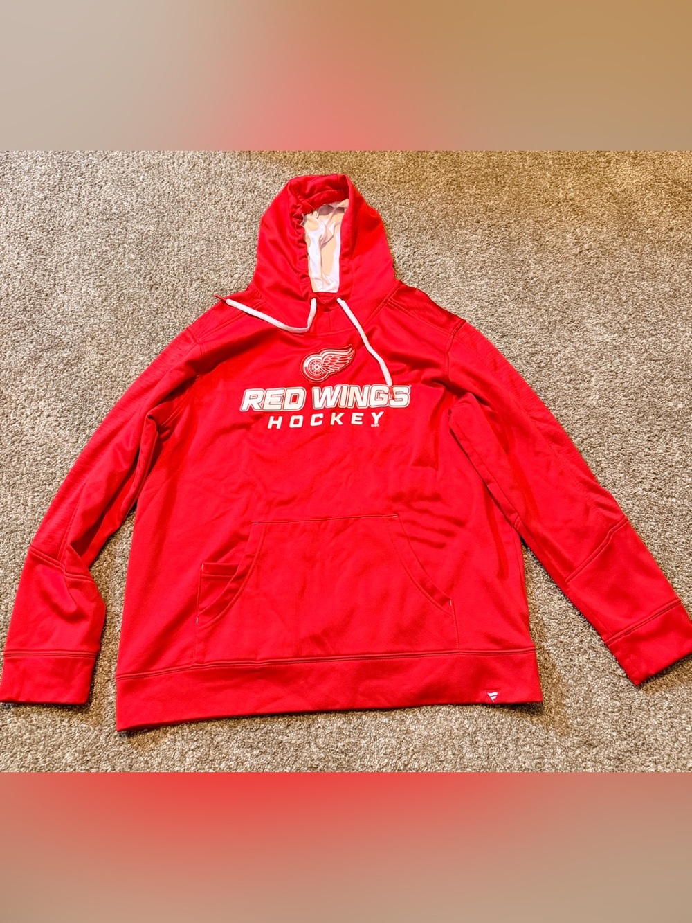🌟 Fanatics Red Detroit Red Wings Hockey Hoodie